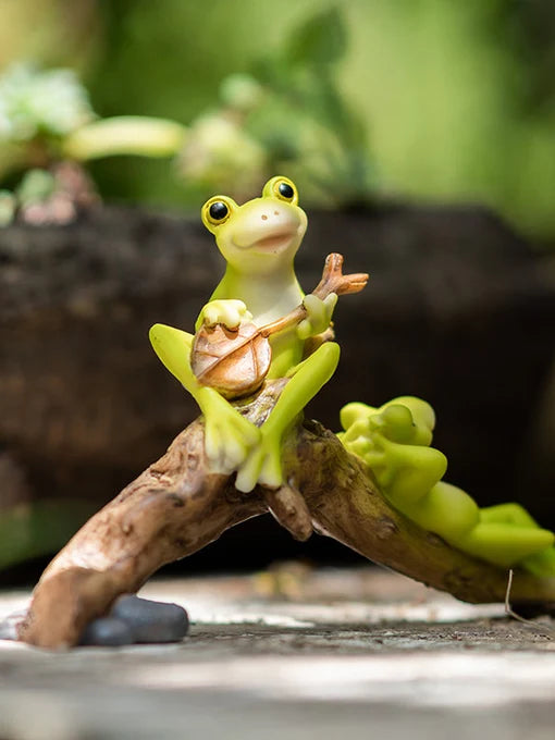 Miniature Animal World