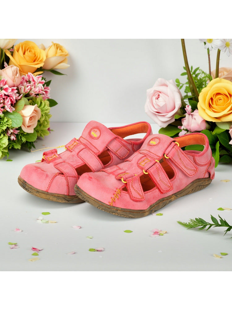 TMA EYES Women's Leather Sandals   Closed-Toe Hook & Loop Summer Comfort