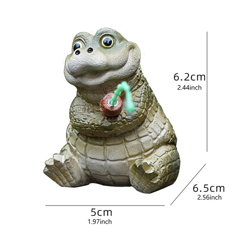 Resin Crocodile Figurine Garden Statue Outdoor Animal Sculpture Fishing Ornament