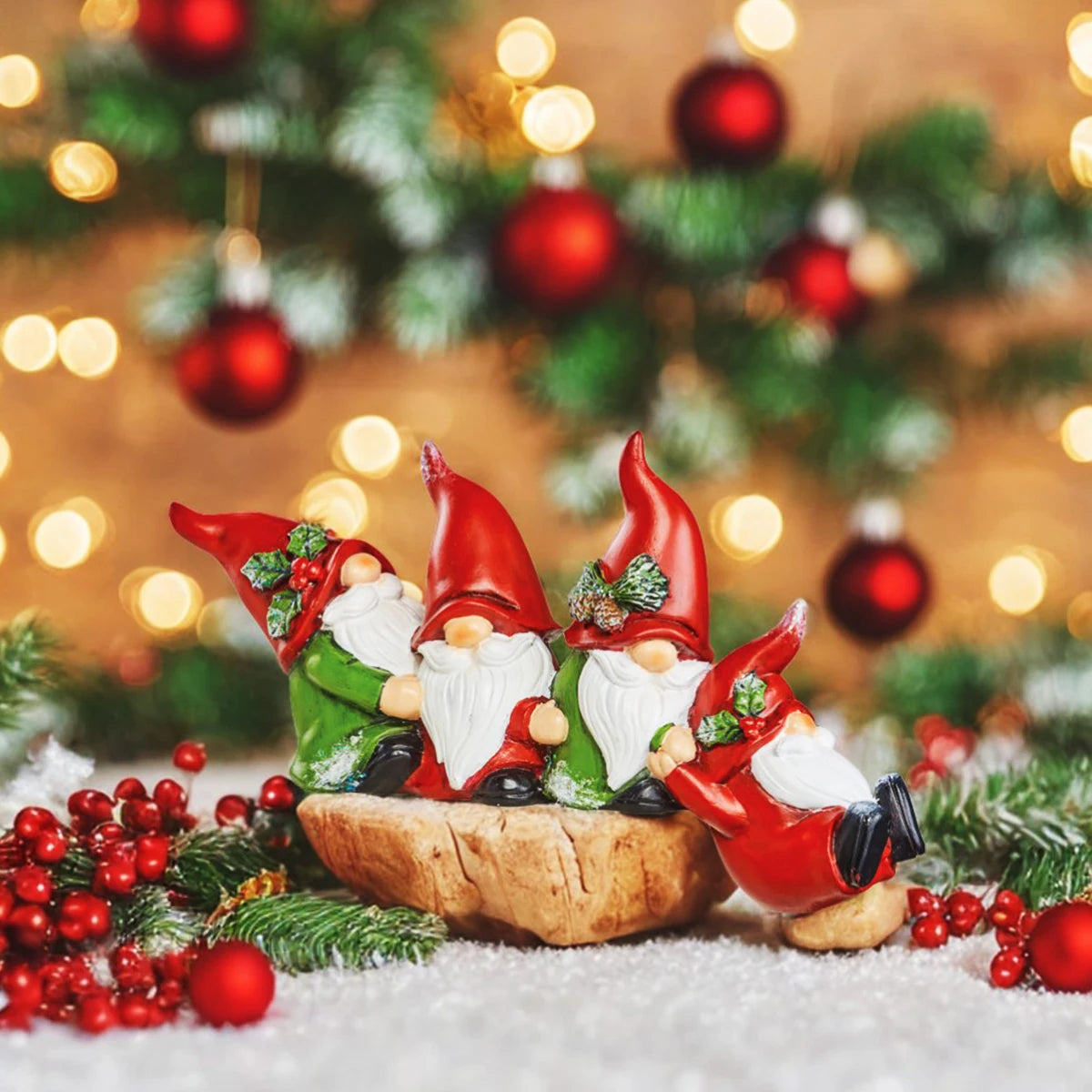 4pcs Christmas Gnome Resin Ornaments Set Mini Santa Claus Dwarfs Holiday Decor