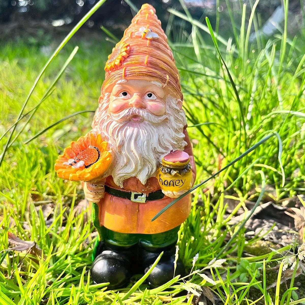World Bee Day Gift Resin Gnome Statue Lucky Honey Bee Dwarf Garden Ornament