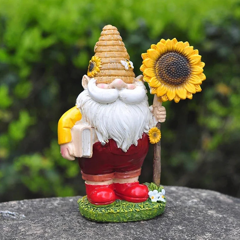World Bee Day Gift Resin Gnome Statue Lucky Honey Bee Dwarf Garden Ornament
