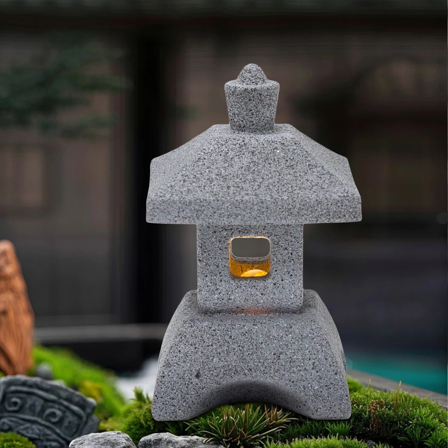 Japanese Pagoda Statue Zen Garden Lantern Solar LED Light Outdoor Fish Tank Decor