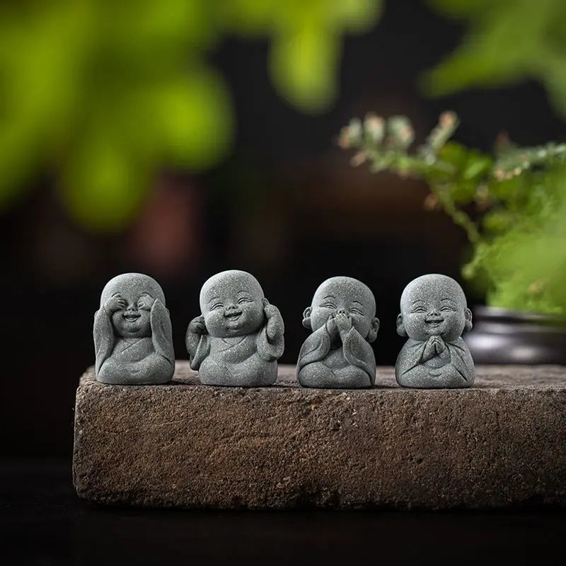 4pcs Little Monk Statue Set Stone Finish Resin Buddha Figurine Zen Garden Decor