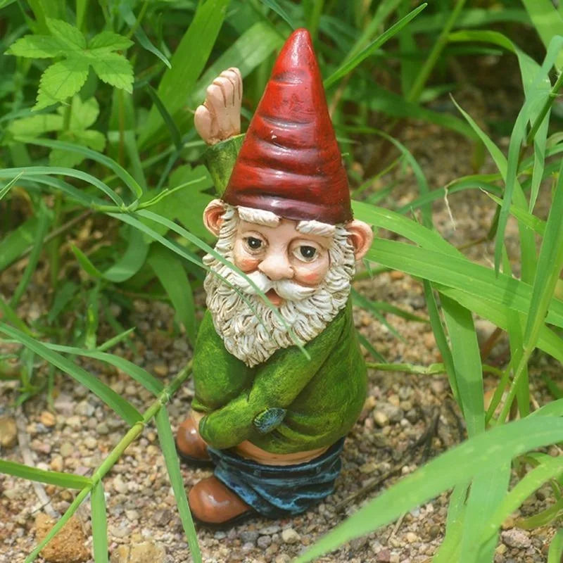 Funny Peeing Garden Gnome Statue Naughty Urinating Dwarf Figurine Yard Art Decor