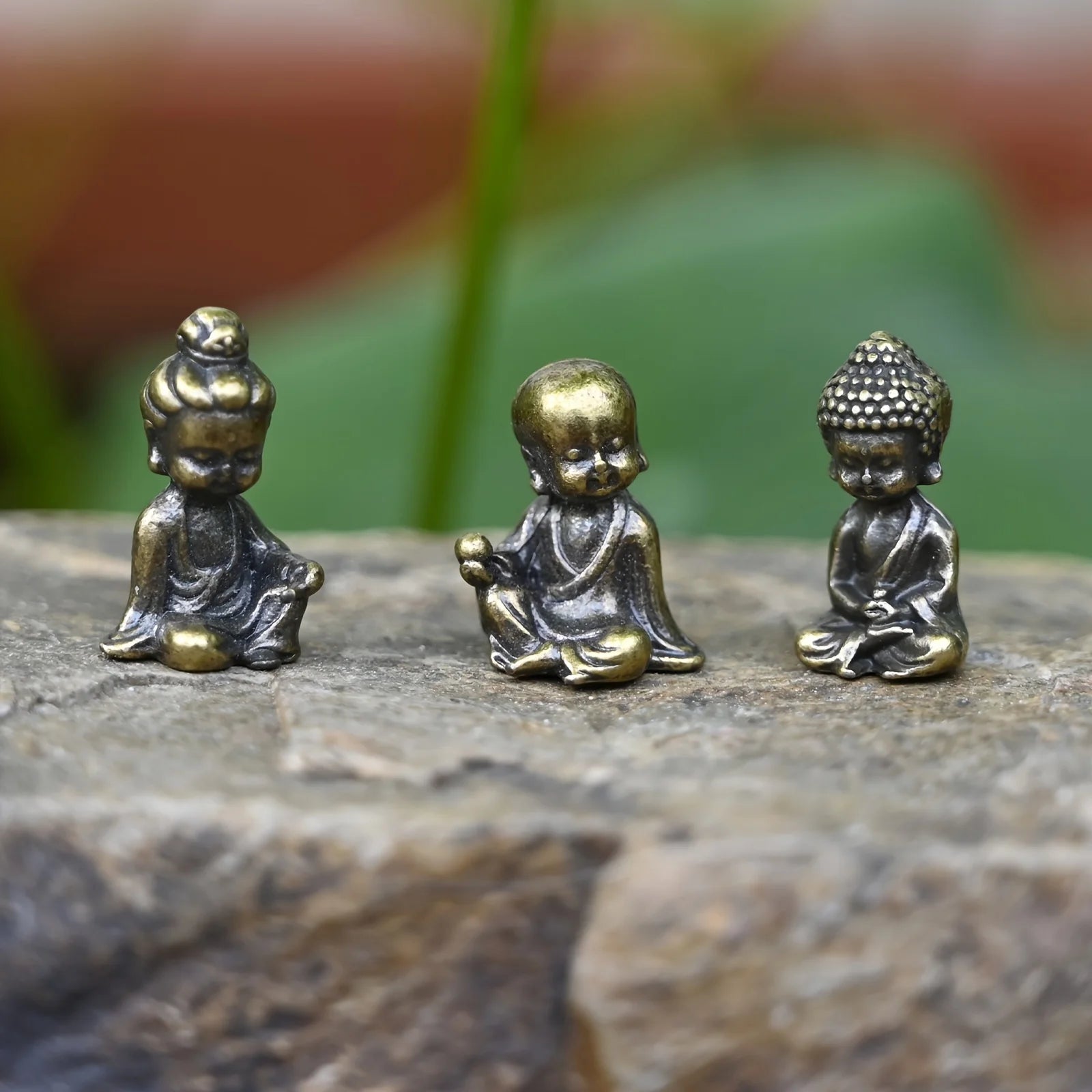 Mini Buddha Statue Guanyin Figurine Zen Garden Fish Tank Ornament Micro Landscape