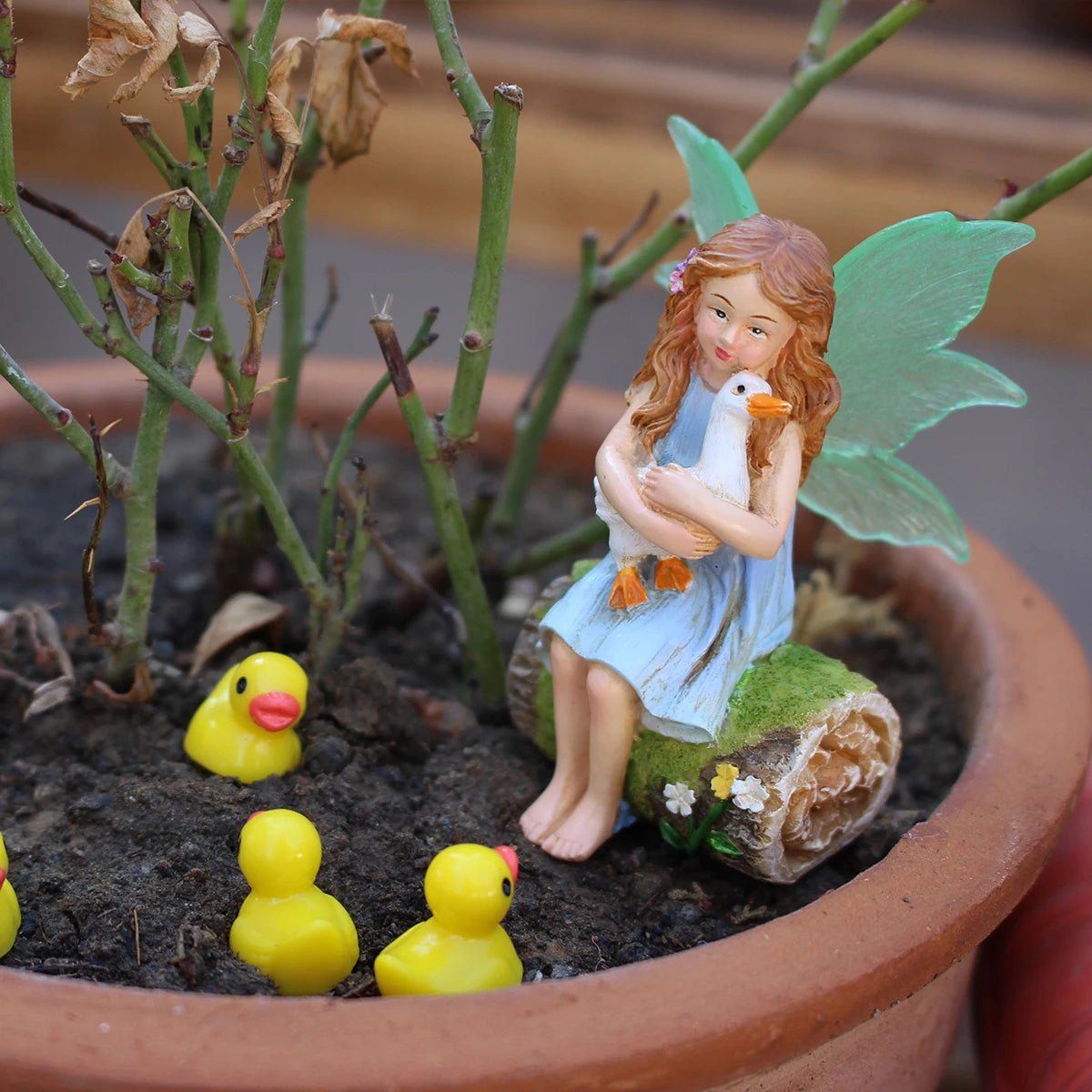 Miniature Flower Fairy Holding Duck Statue Resin Figurine for Fairy Garden Decor