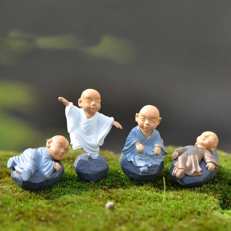 4pcs Chinese Monk Figurine Set Resin Mini Buddha Statues Bonsai Fairy Garden Decor