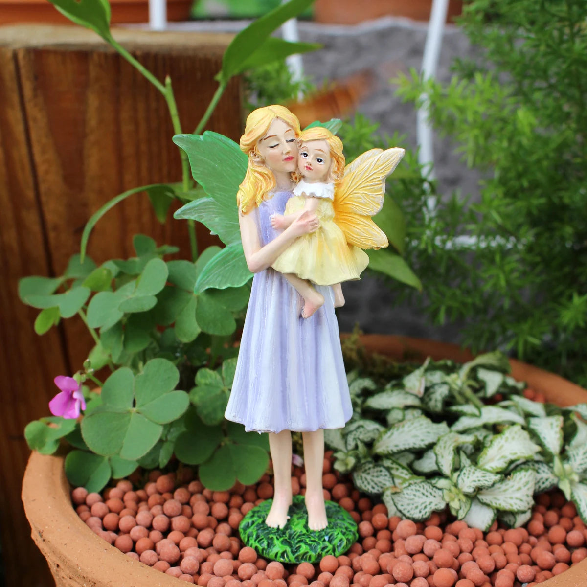 Mother's Day Gift Flower Fairy Mother and Daughter Statue Glow in the Dark Wings