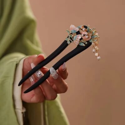 Butterfly Tassel U-Shaped Wooden Hairpin - New Chinese Style Hanfu Cheongsam Hair Accessory
